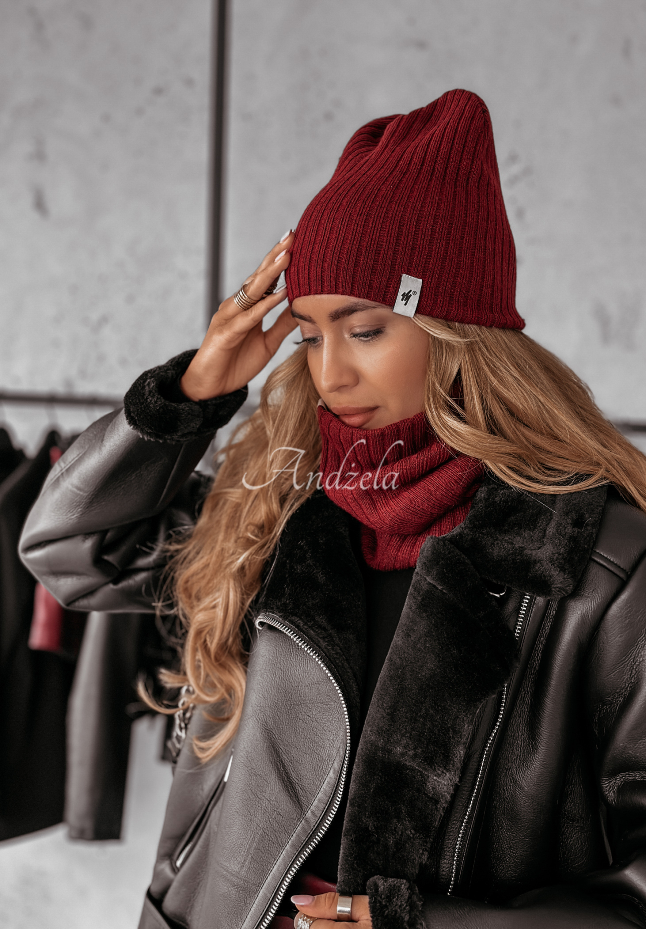 Striped cap Line burgundy