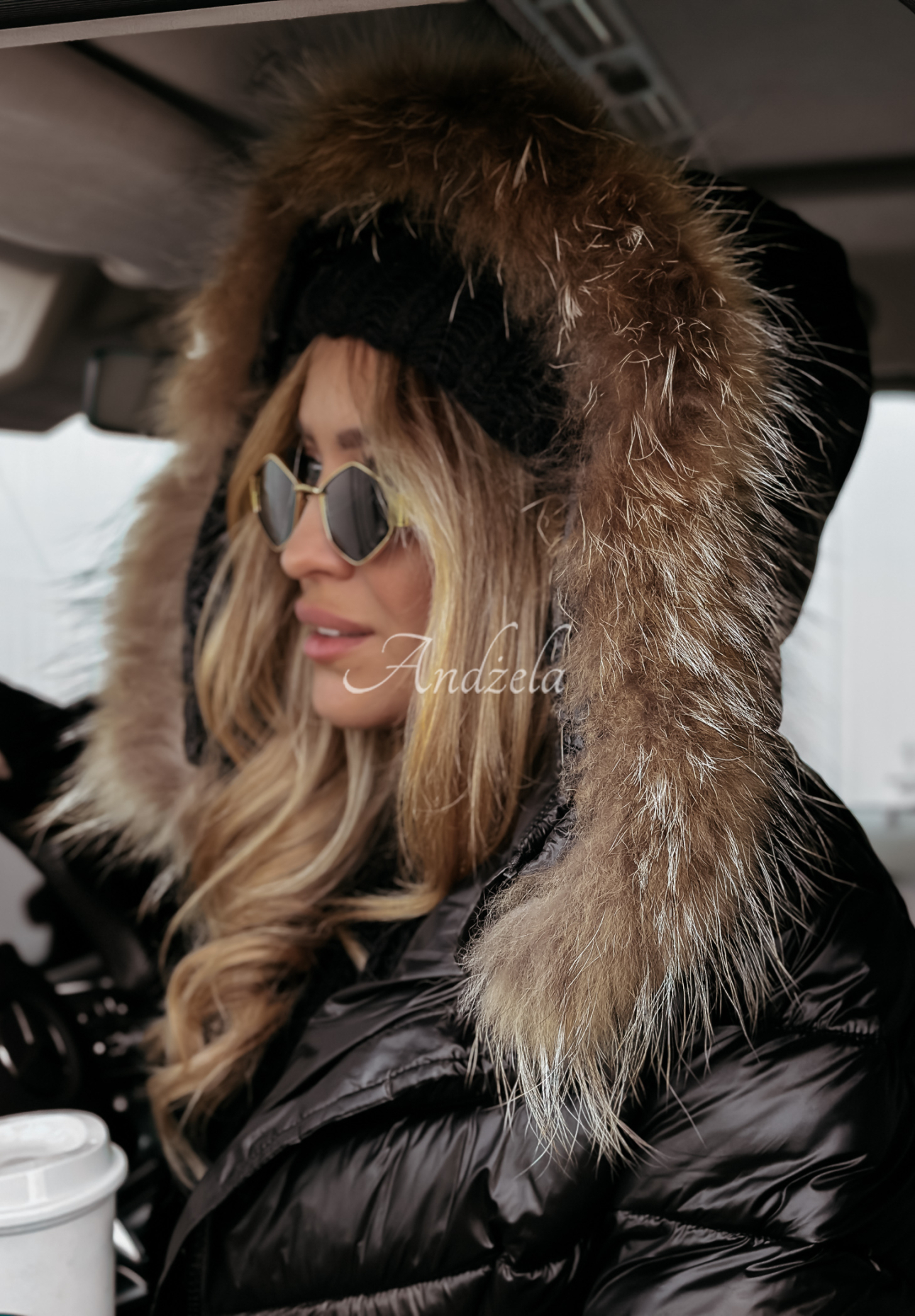 Long quilted jacket with hood Crystal Snow black