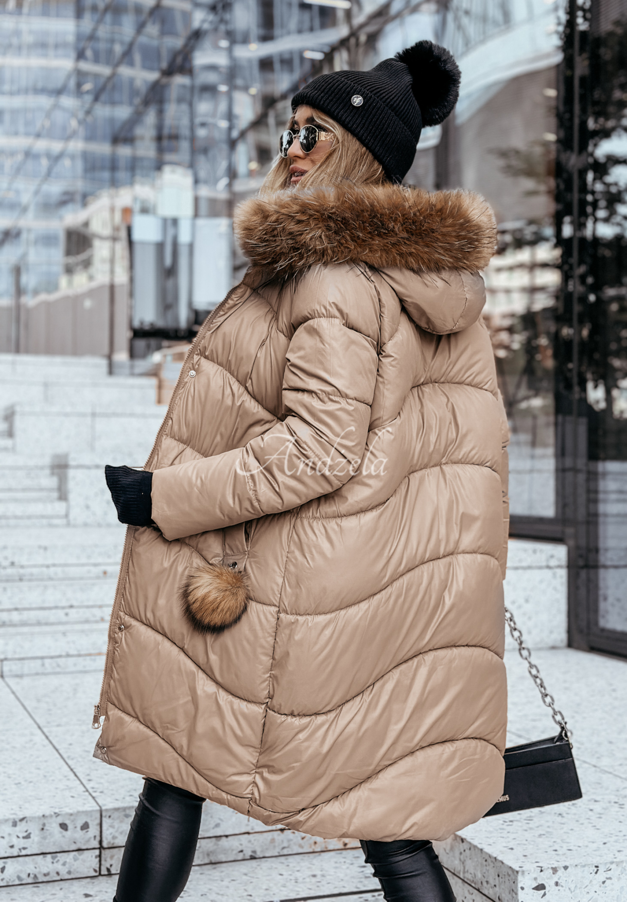 Long quilted jacket with fur Snow Offense mocha