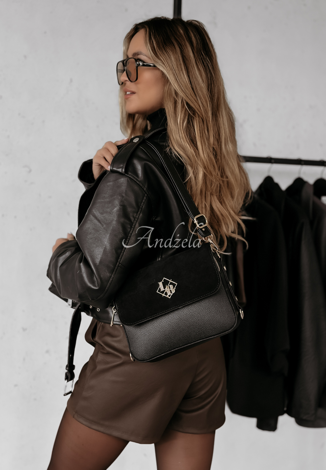 Mirri leather handbag black