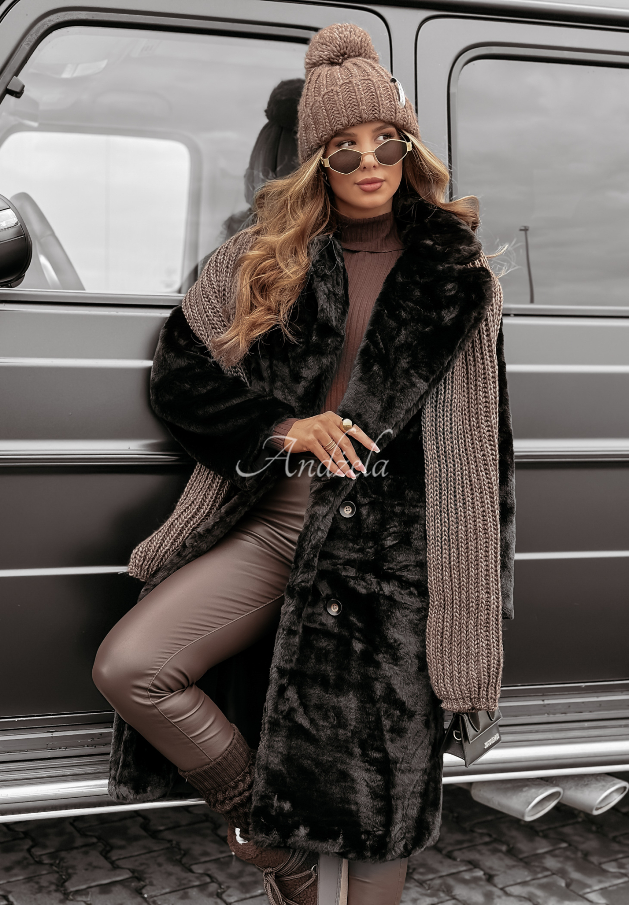 Long fur coat Joys Of Winter black