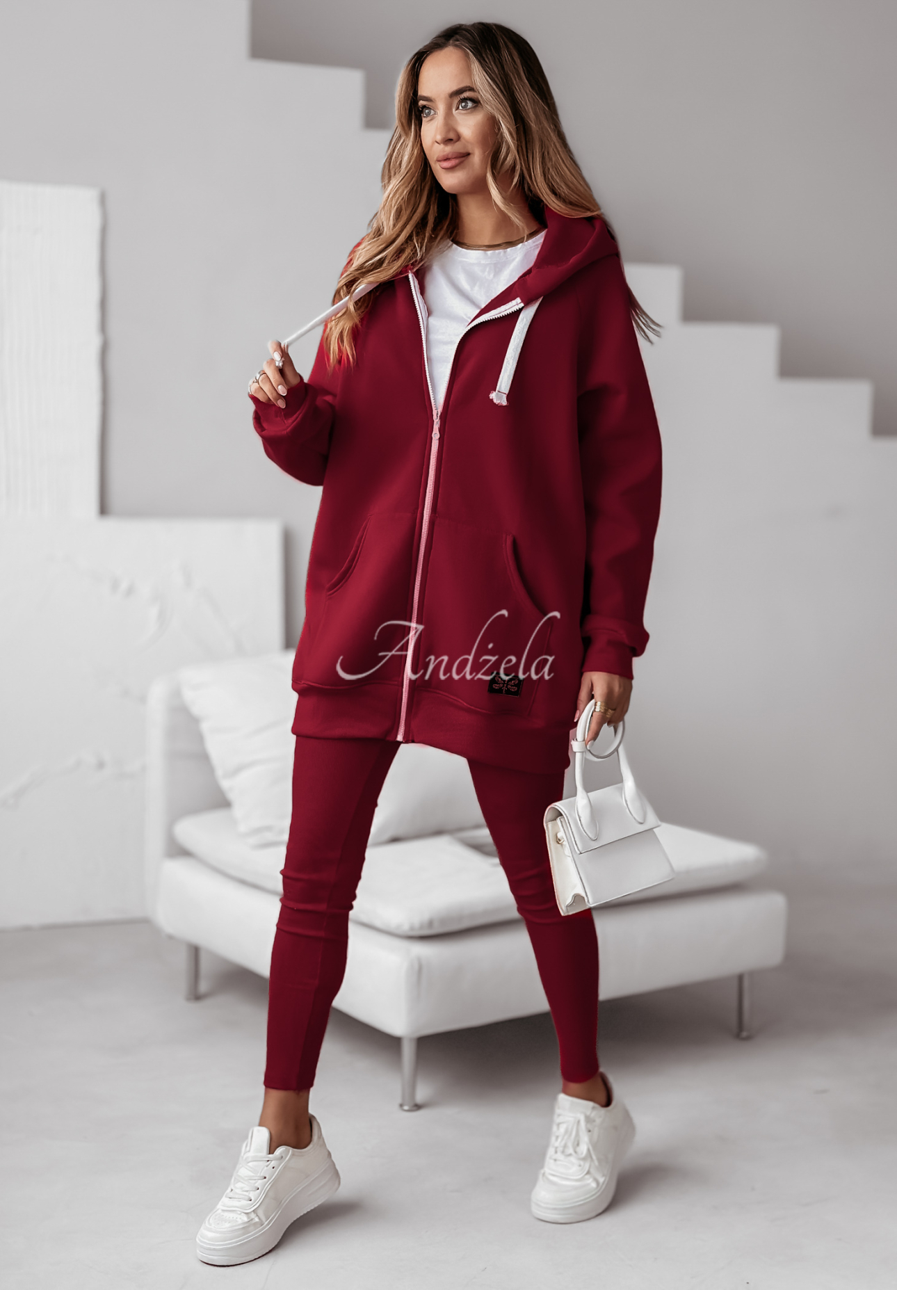 Rozpinana bluza z kapturem Siempre burgundowa