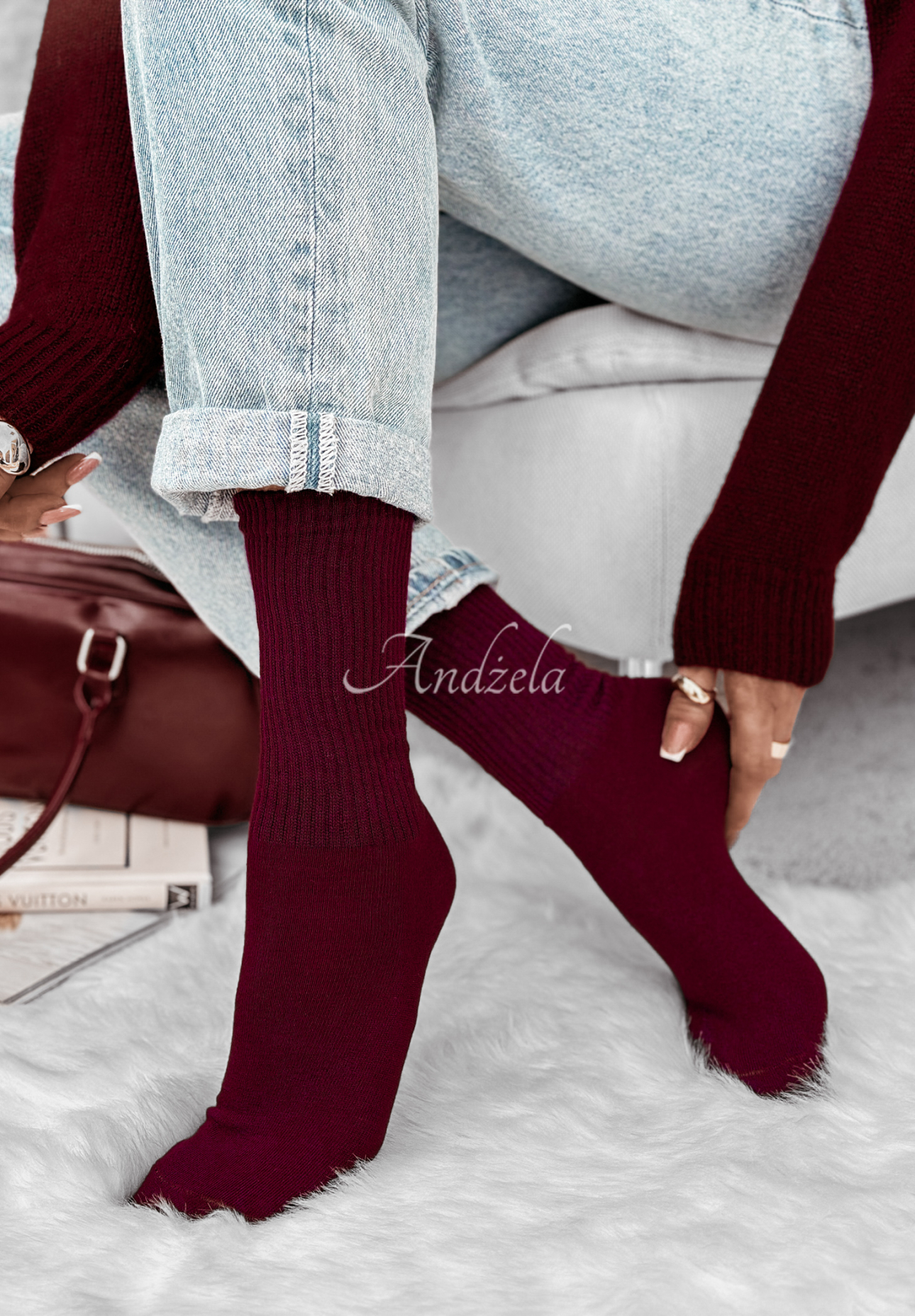 Ribbed Homey Hues burgundy socks