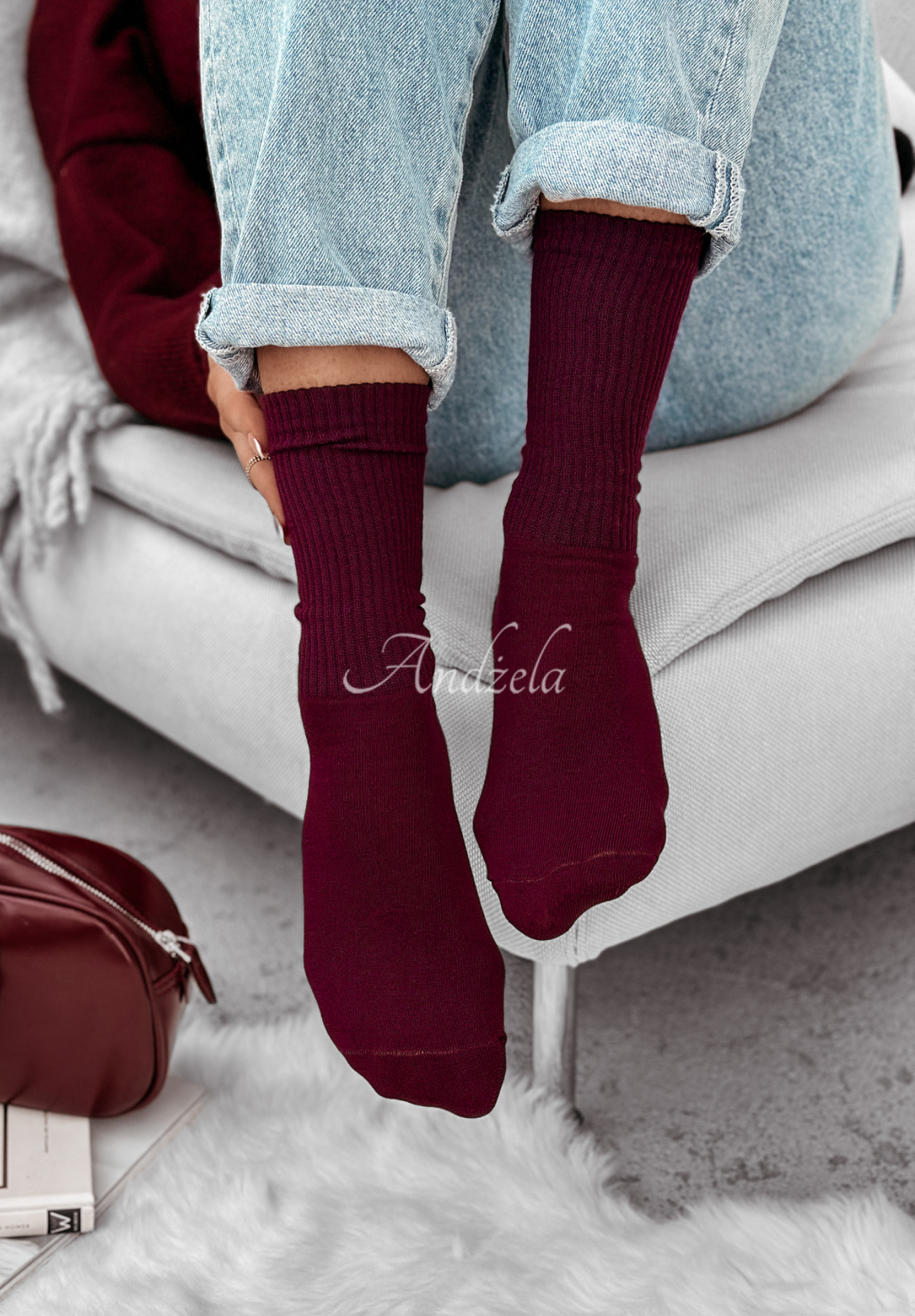 Ribbed Homey Hues burgundy socks