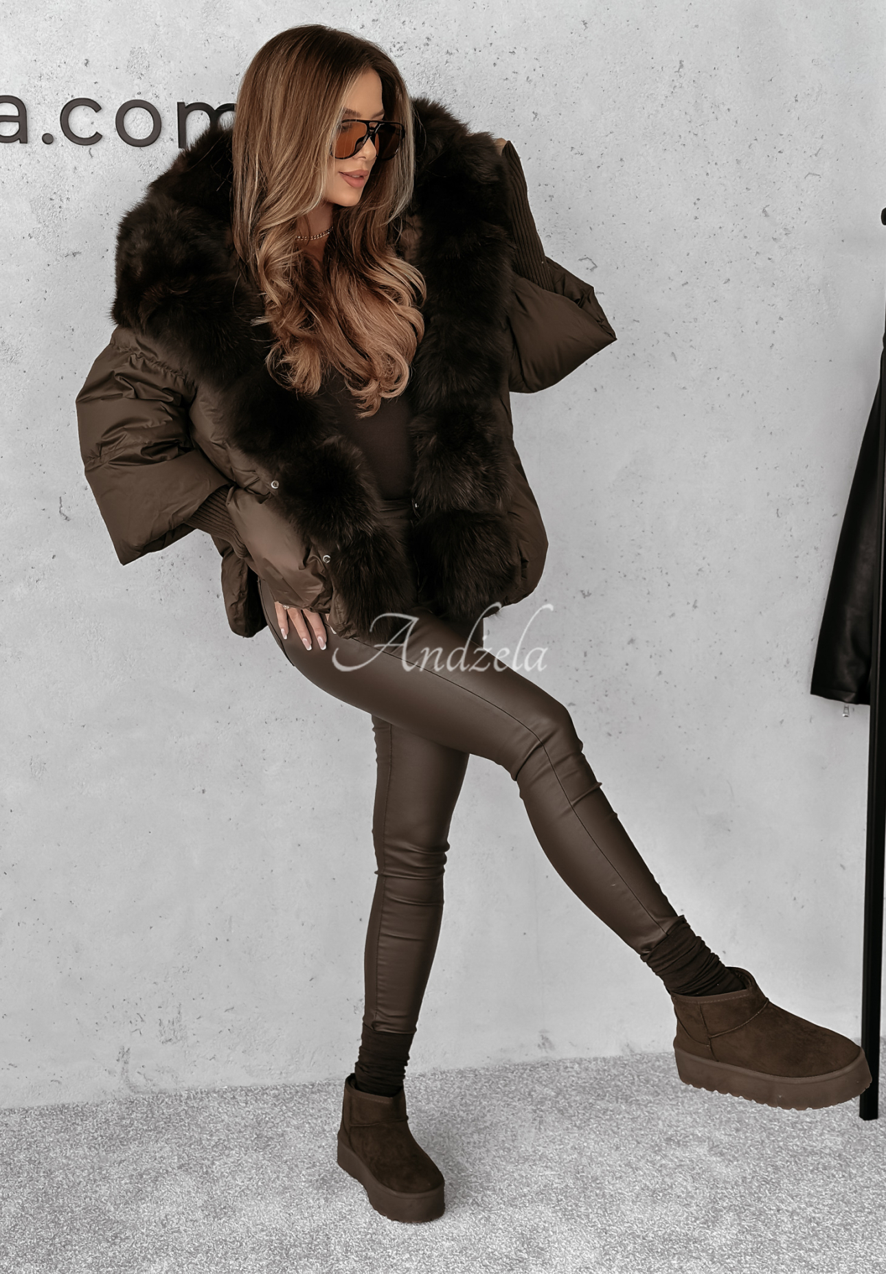 Down jacket with fur Winter Mood chocolate.