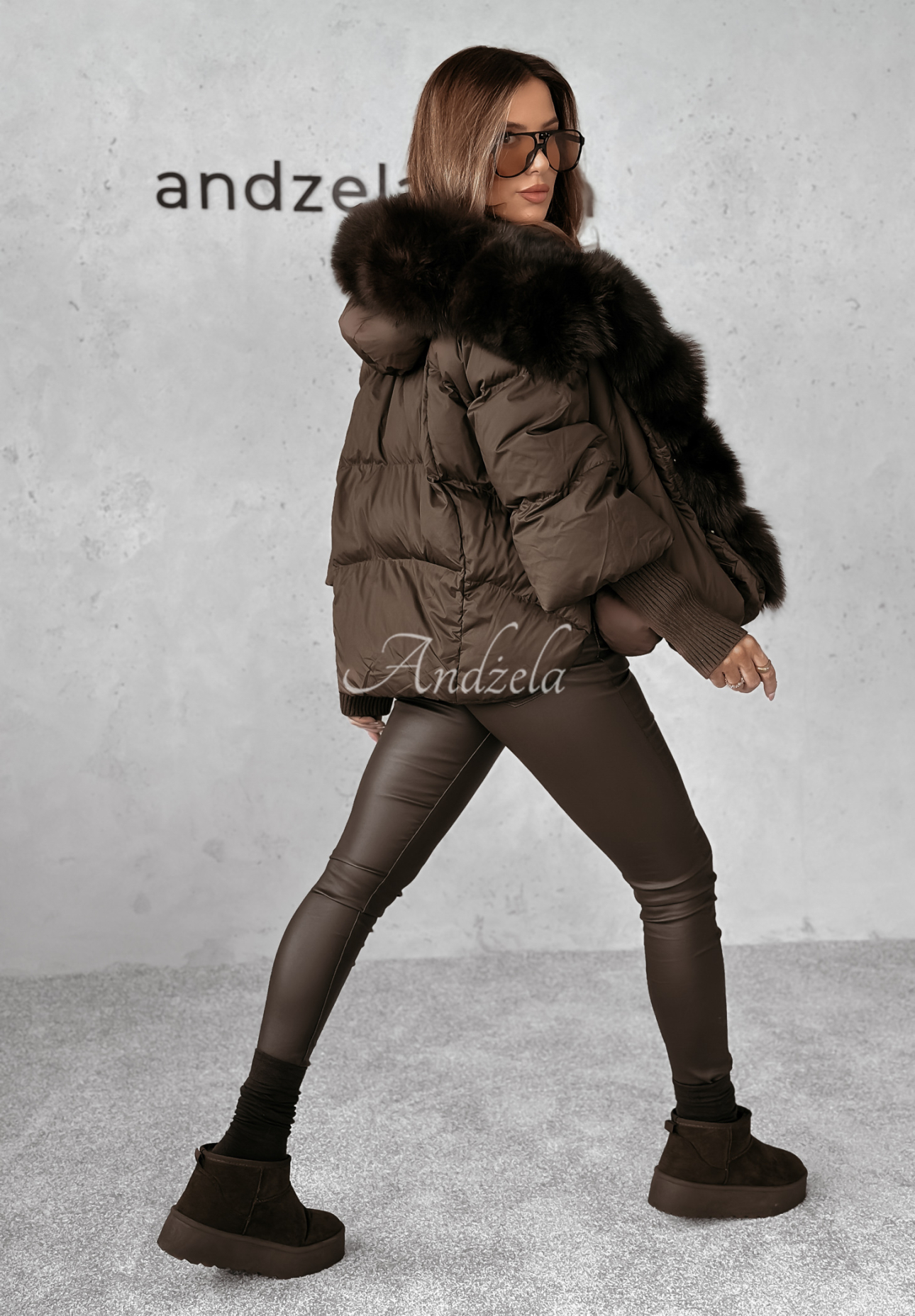 Down jacket with fur Winter Mood chocolate.
