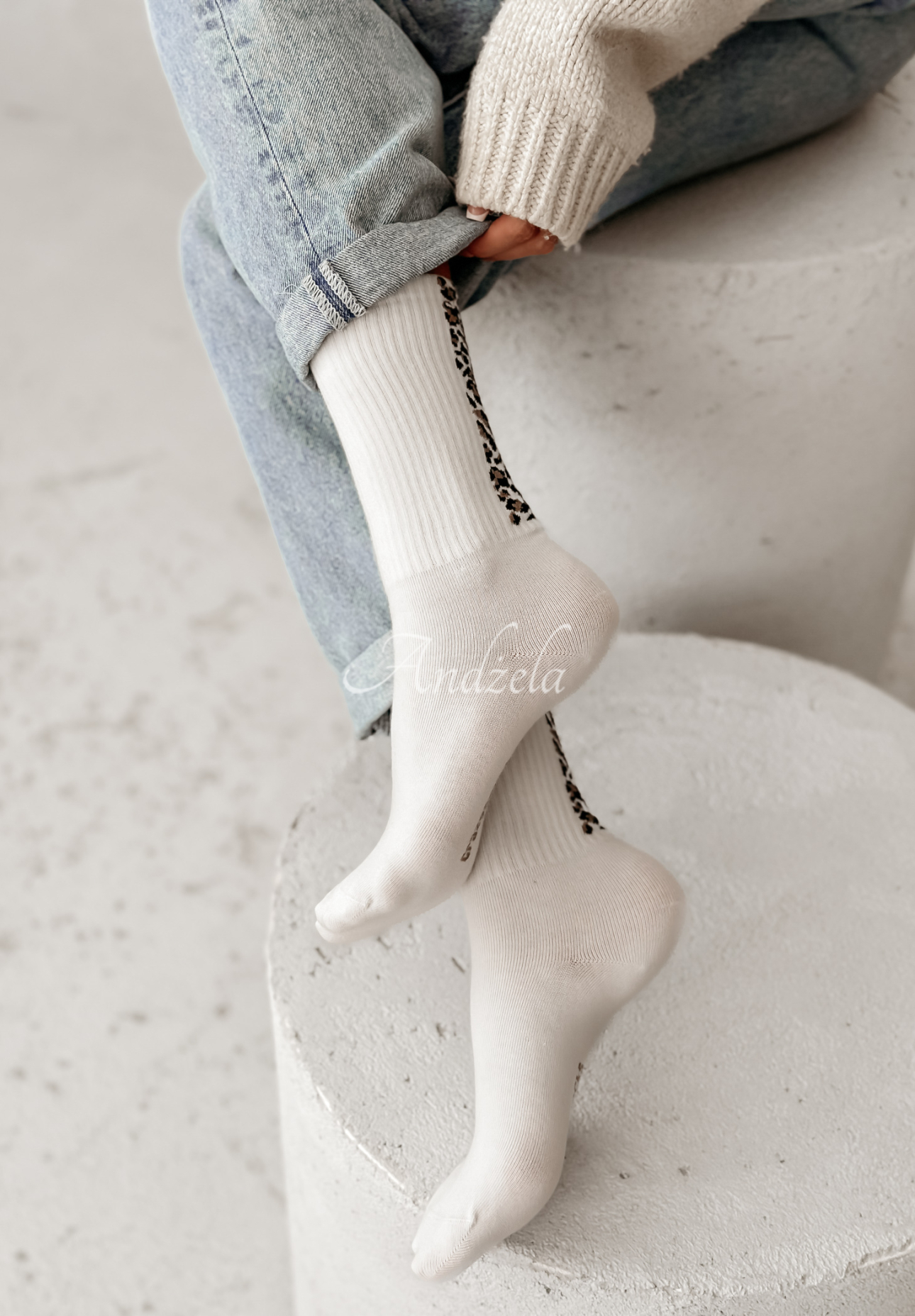 Long socks in camouflage Walking Alone ecru