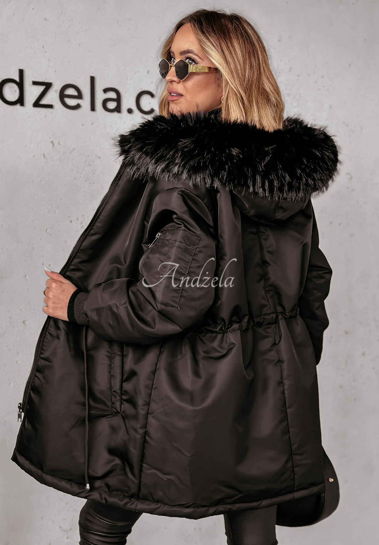 Dwustronna kurtka parka z futerkiem Winter Bliss czarna