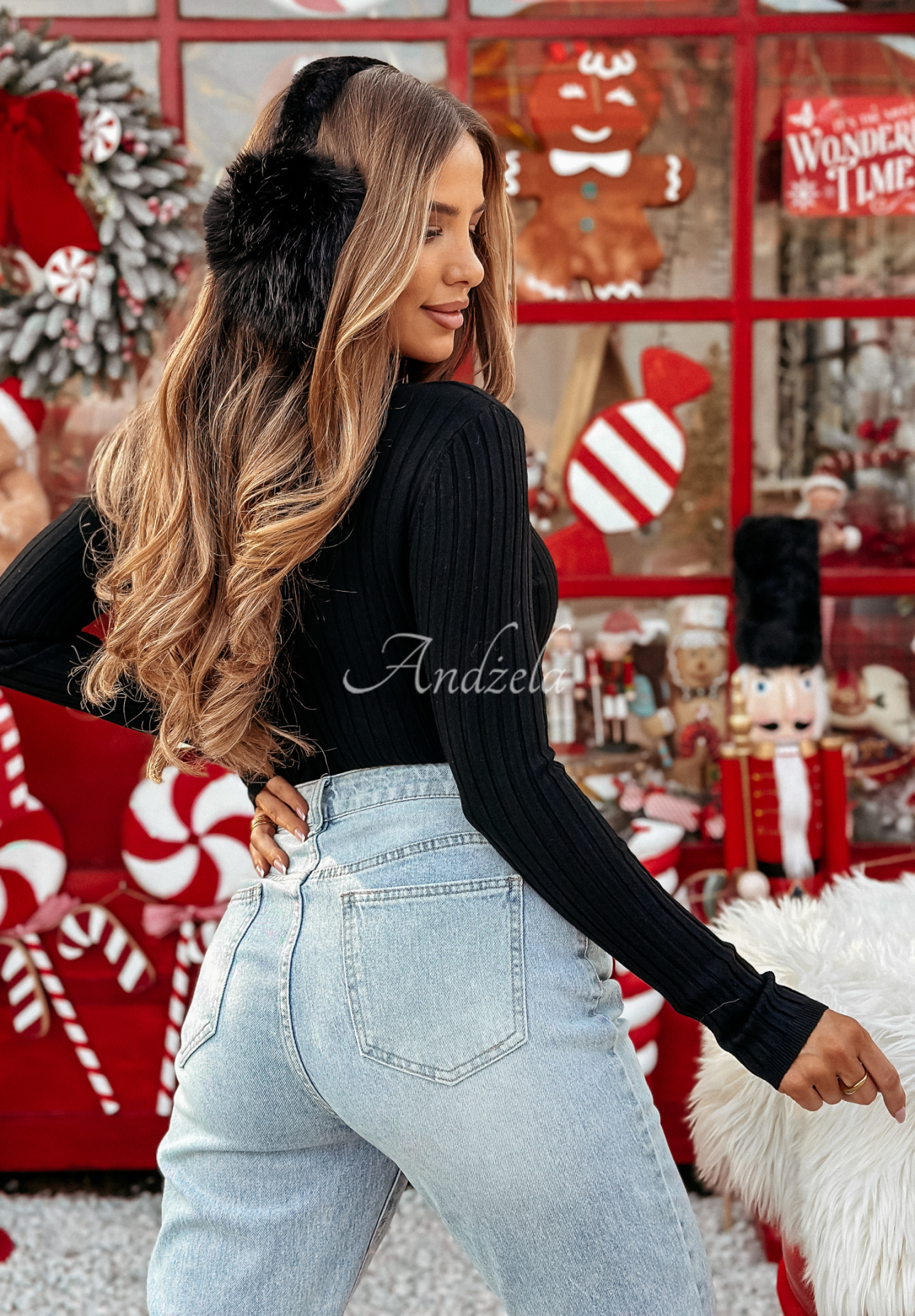 Lightweight ribbed turtleneck sweater Restful Pause black