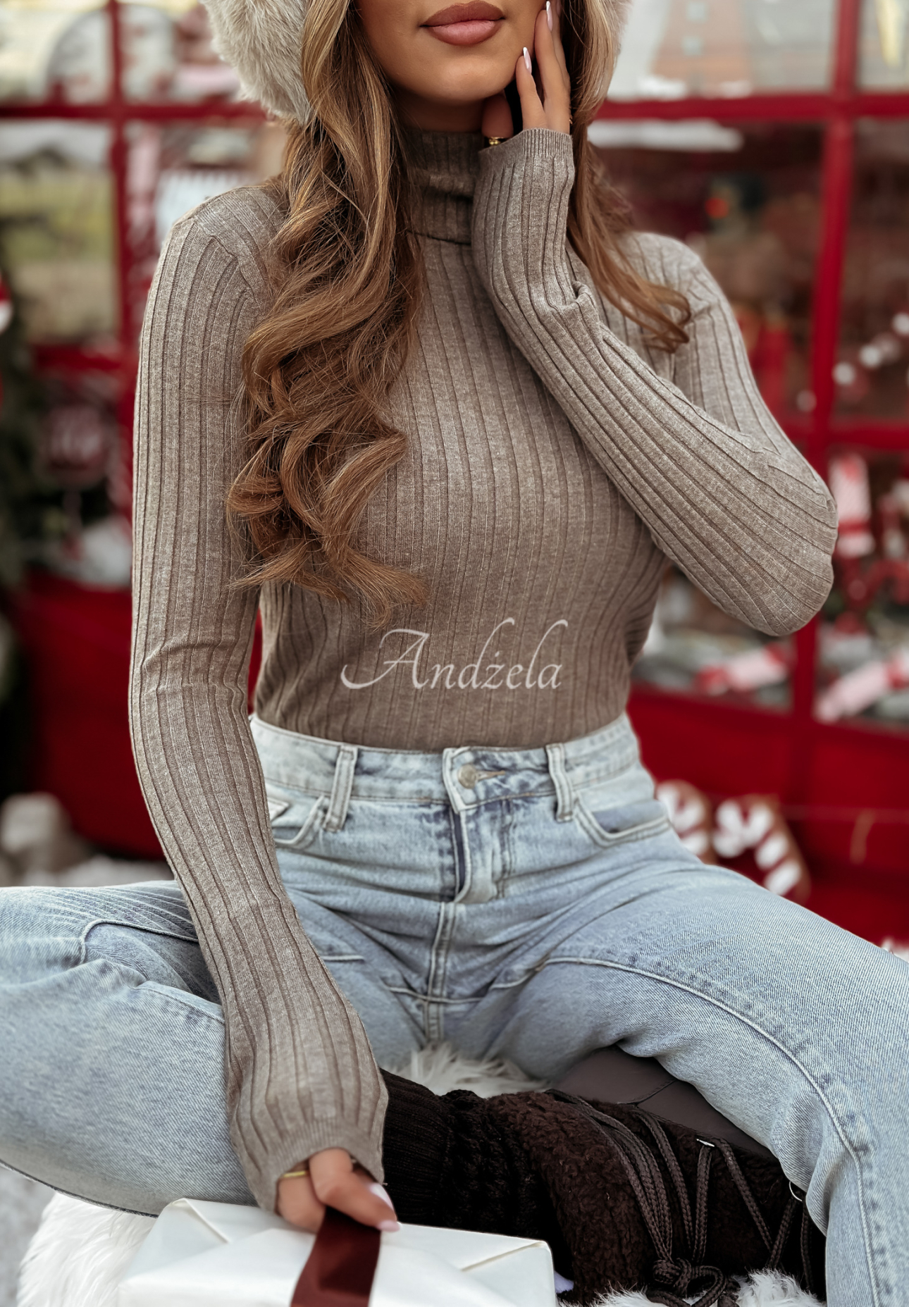 Lightweight ribbed turtleneck sweater Restful Pause mocha