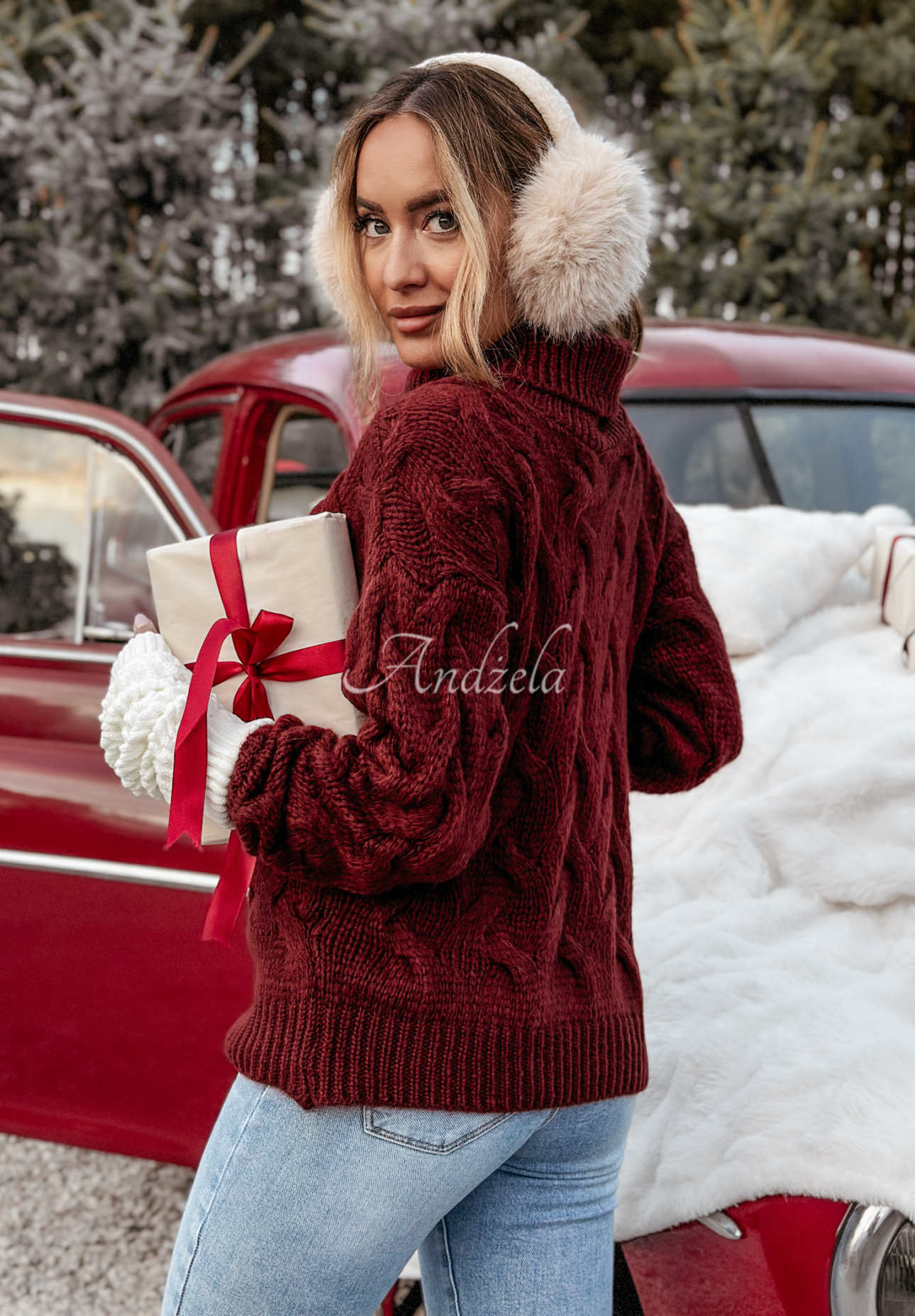 Embellished braided turtleneck sweater Zea burgundy