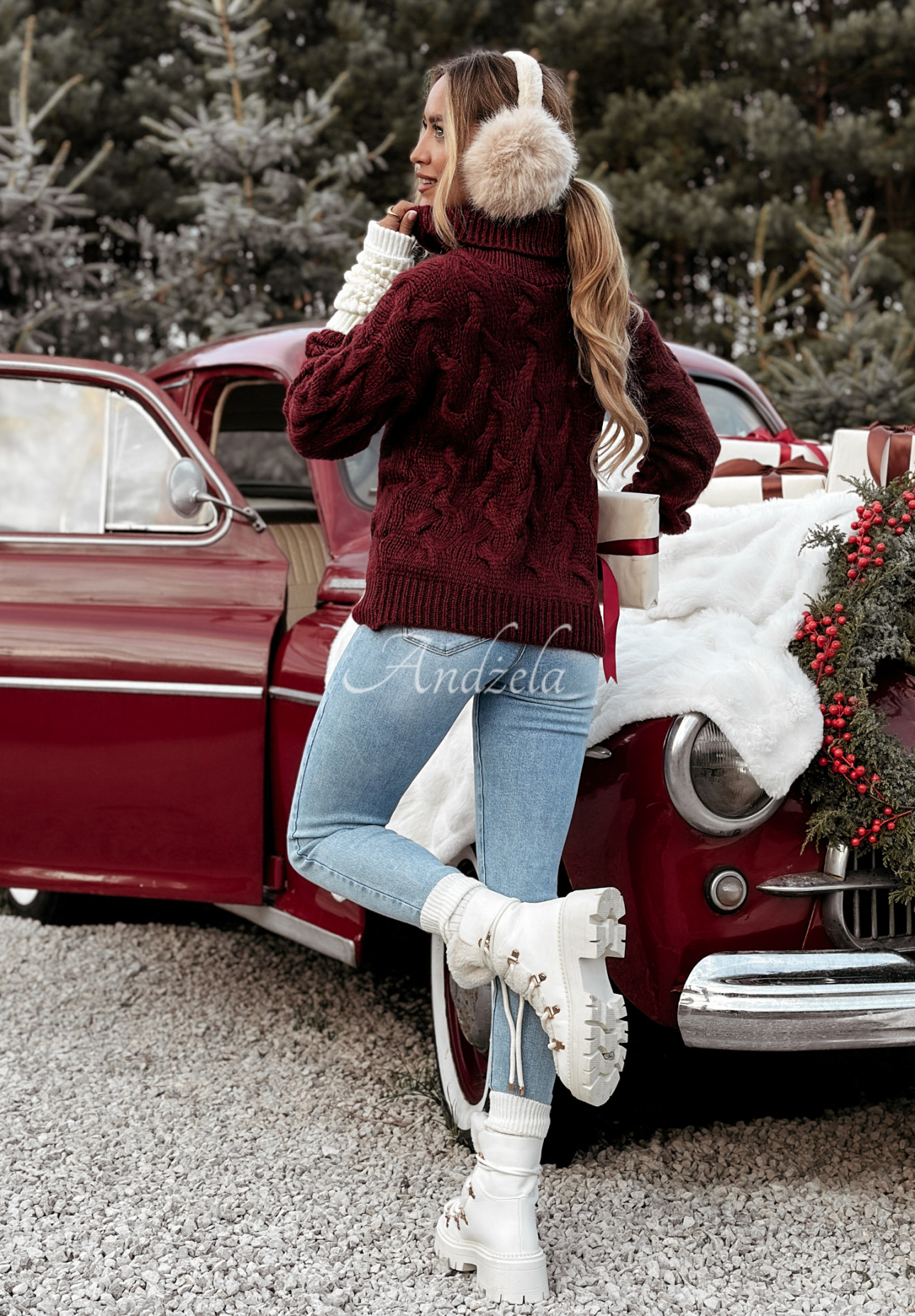Embellished braided turtleneck sweater Zea burgundy