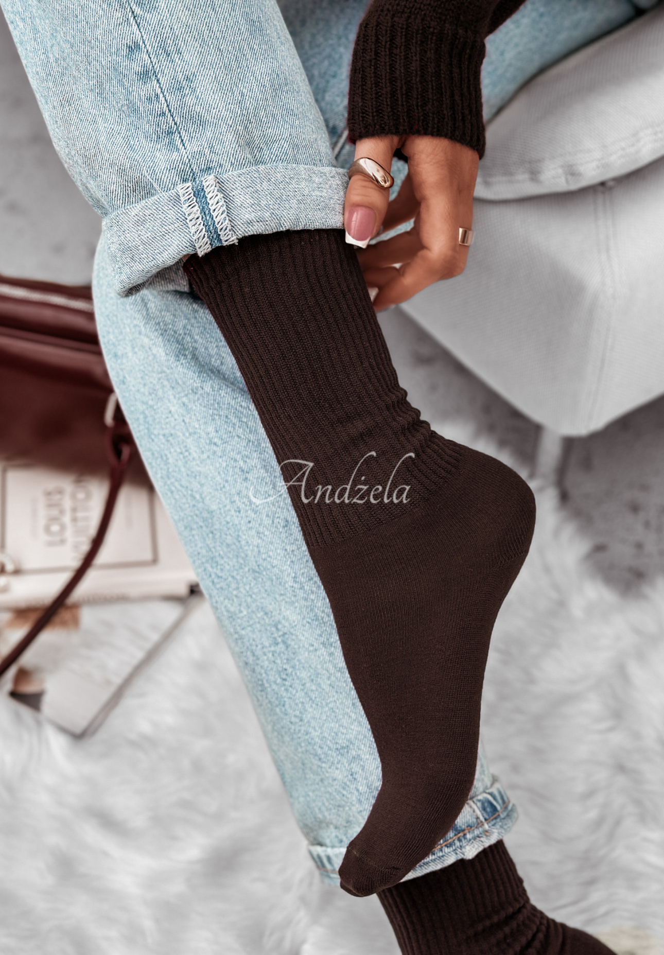 Ribbed Homey Hues chocolate socks