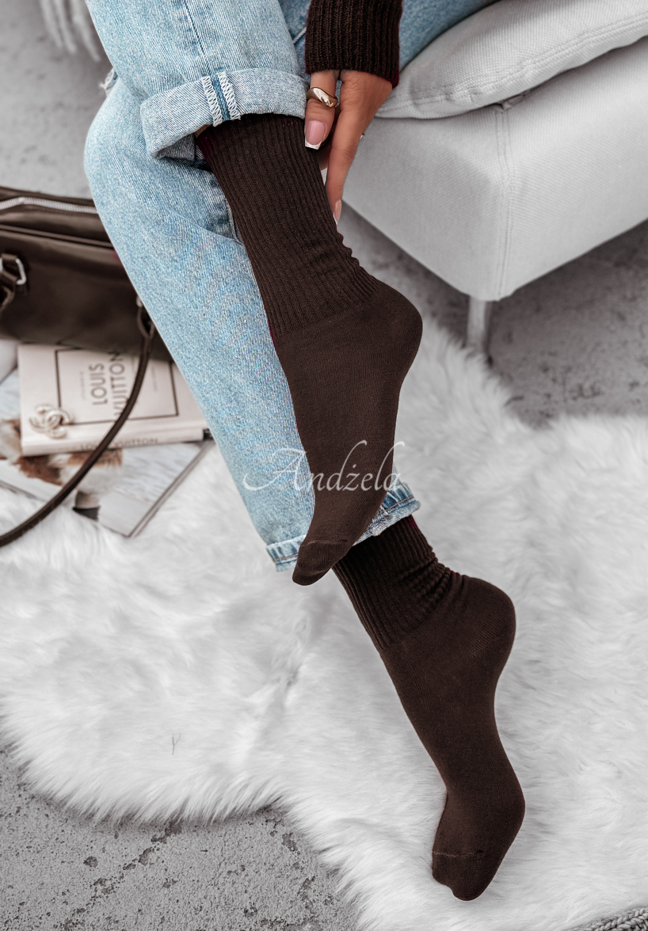 Ribbed Homey Hues chocolate socks