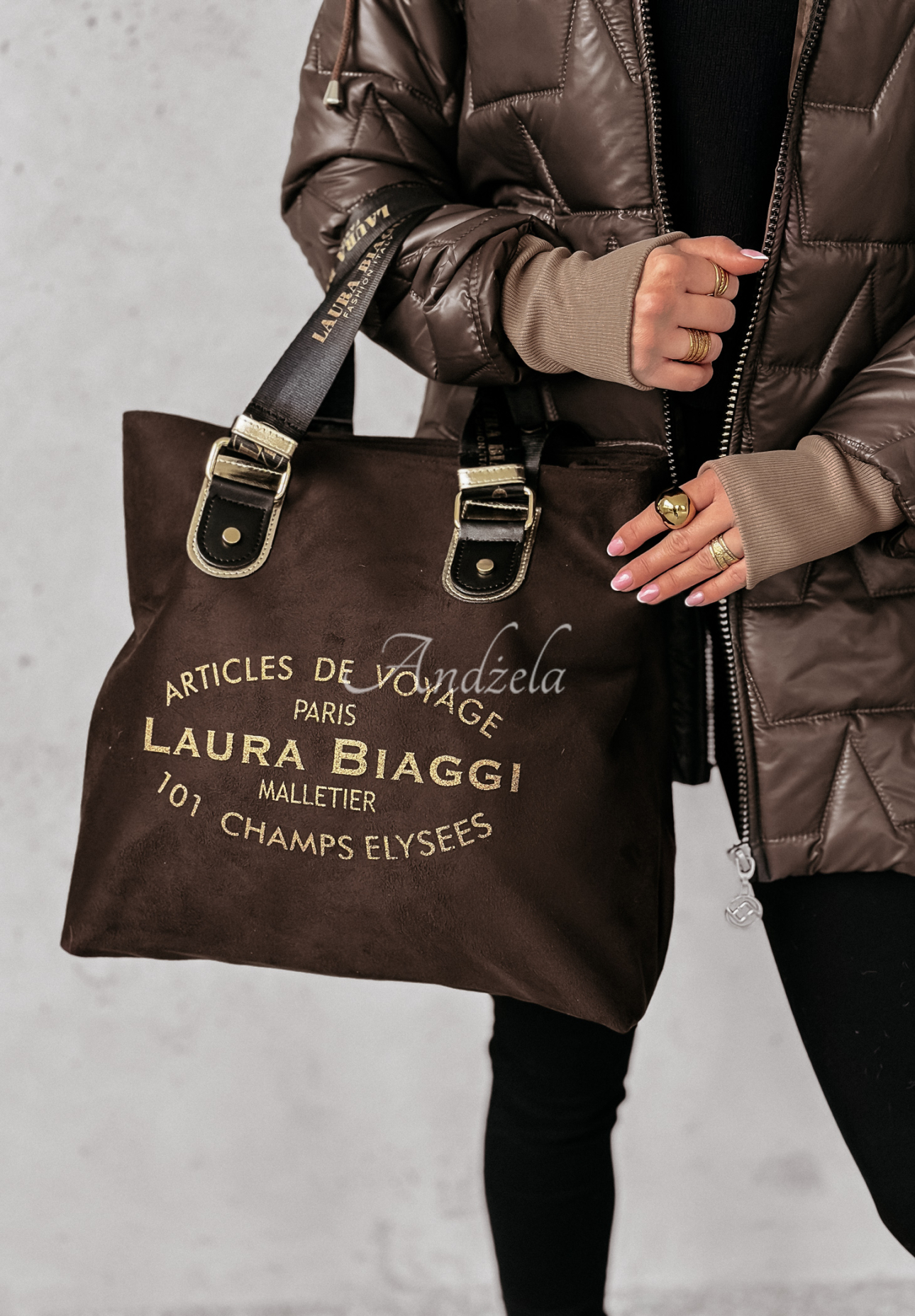 Voyage chocolate suede handbag