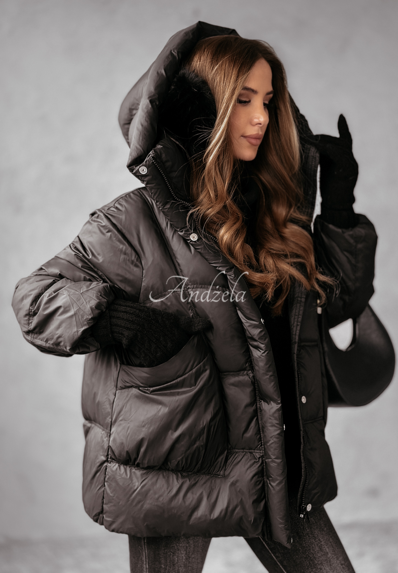 Watch It Snow down jacket black