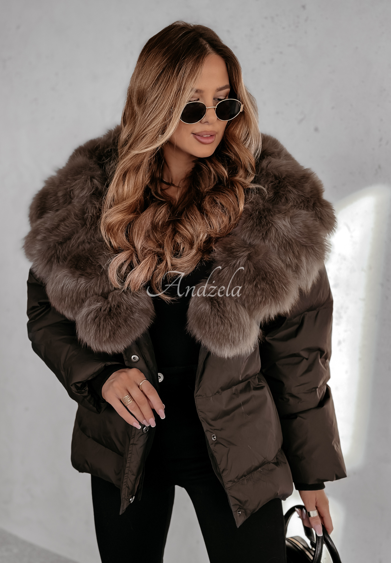 Short jacket with fur Winterful Life chocolate.
