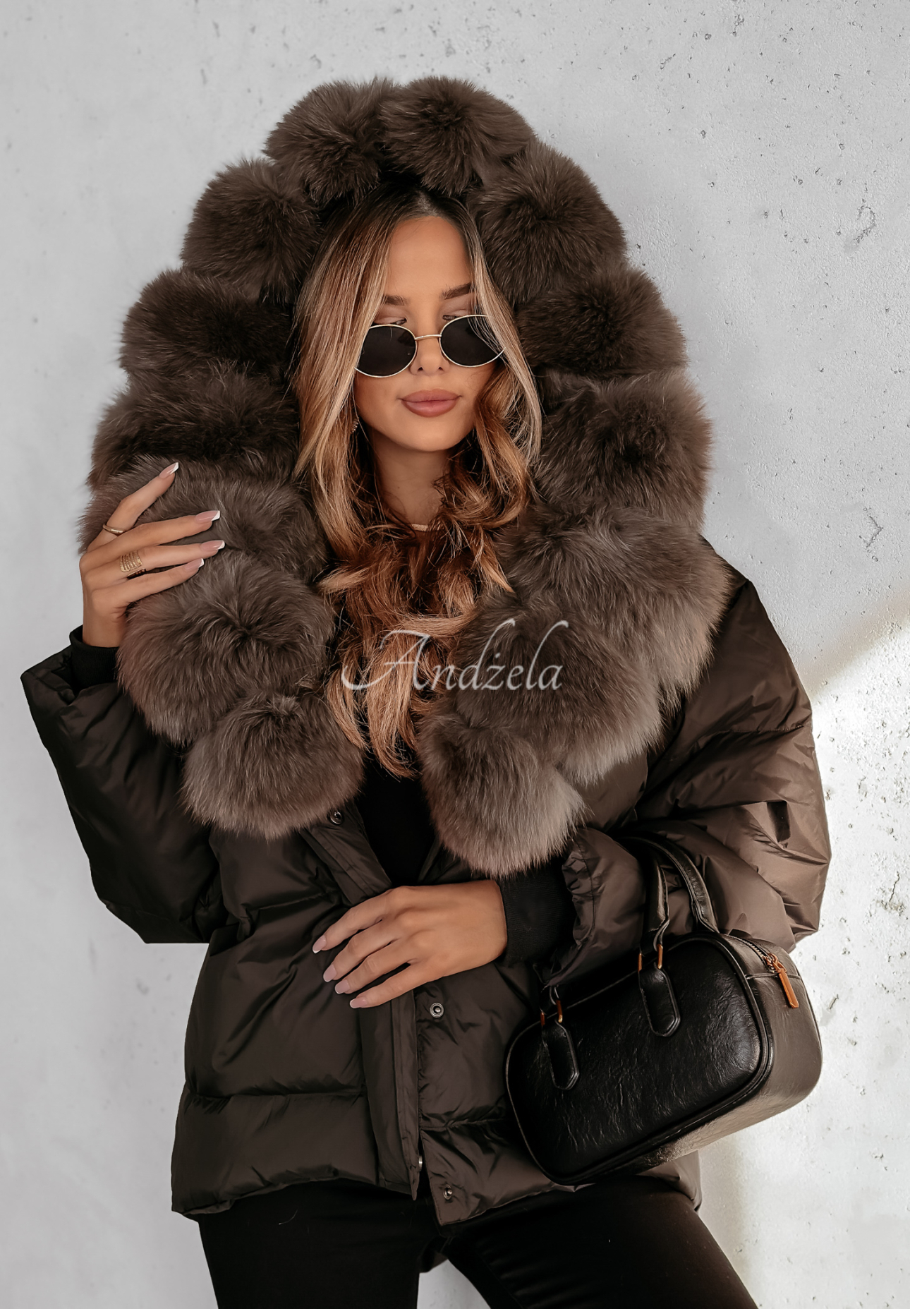 Short jacket with fur Winterful Life chocolate.