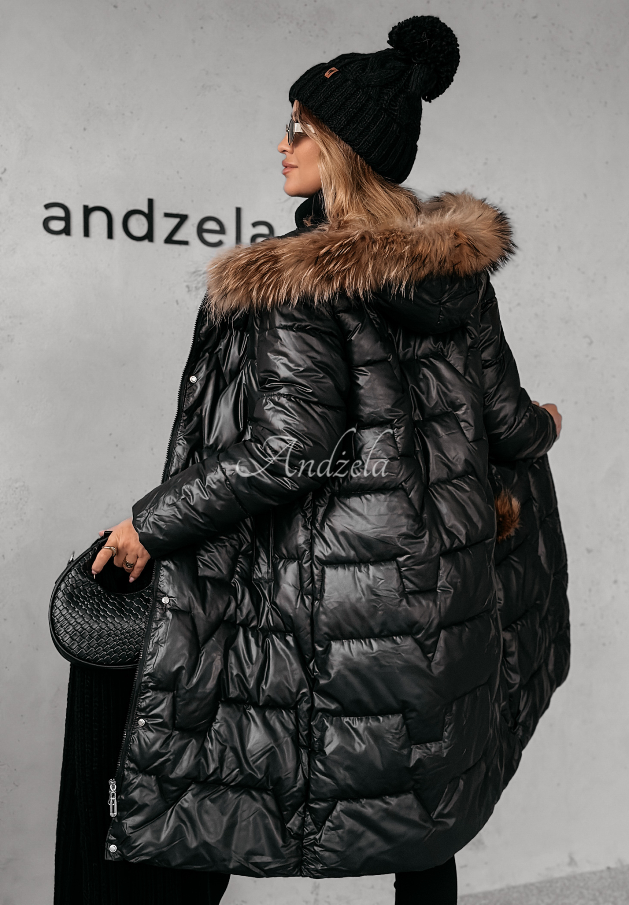 Frostbite quilted fur jacket black