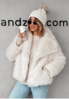 Krótki płaszcz futerko Bear Elegance ecru