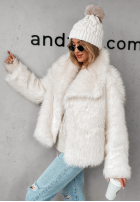 Krótki płaszcz futerko Bear Elegance ecru