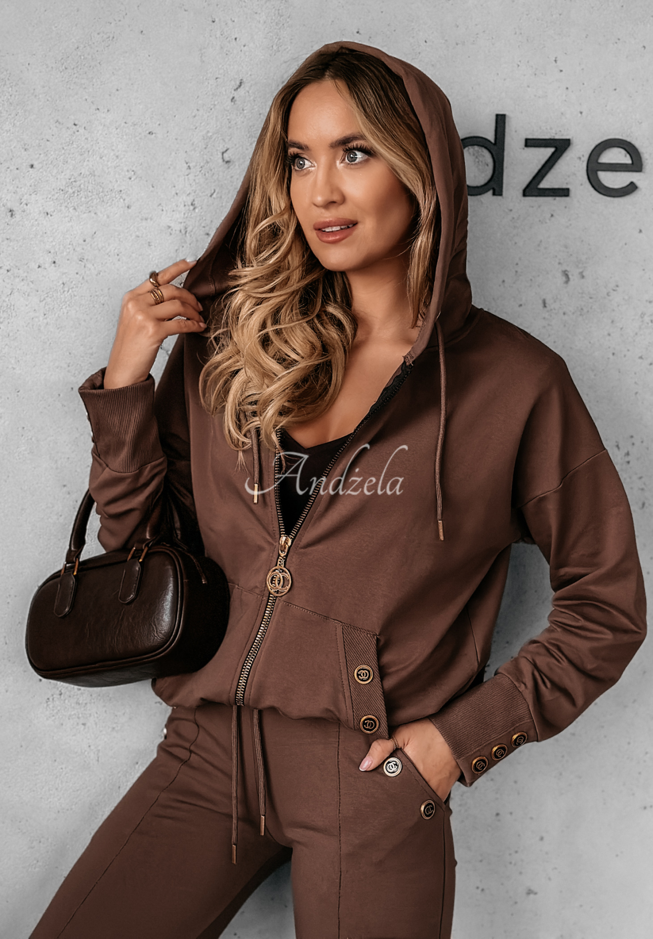 Bluza Relax Mode czekoladowa