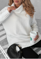 Sweter oversize z golfem Benin ecru