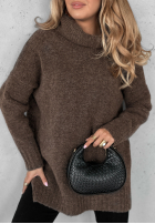 Sweter oversize z golfem Benin czekoladowy