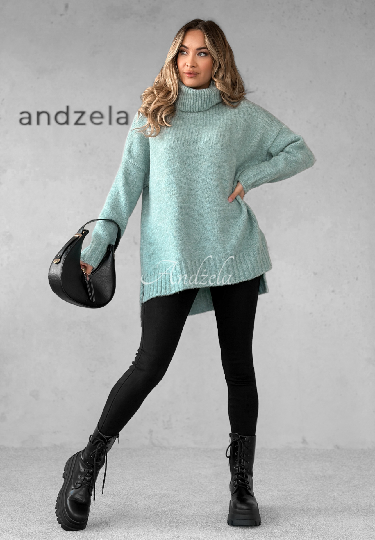 Oversize sweater with turtleneck Benin light blue