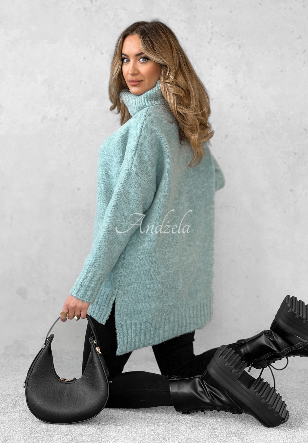 Oversize sweater with turtleneck Benin light blue