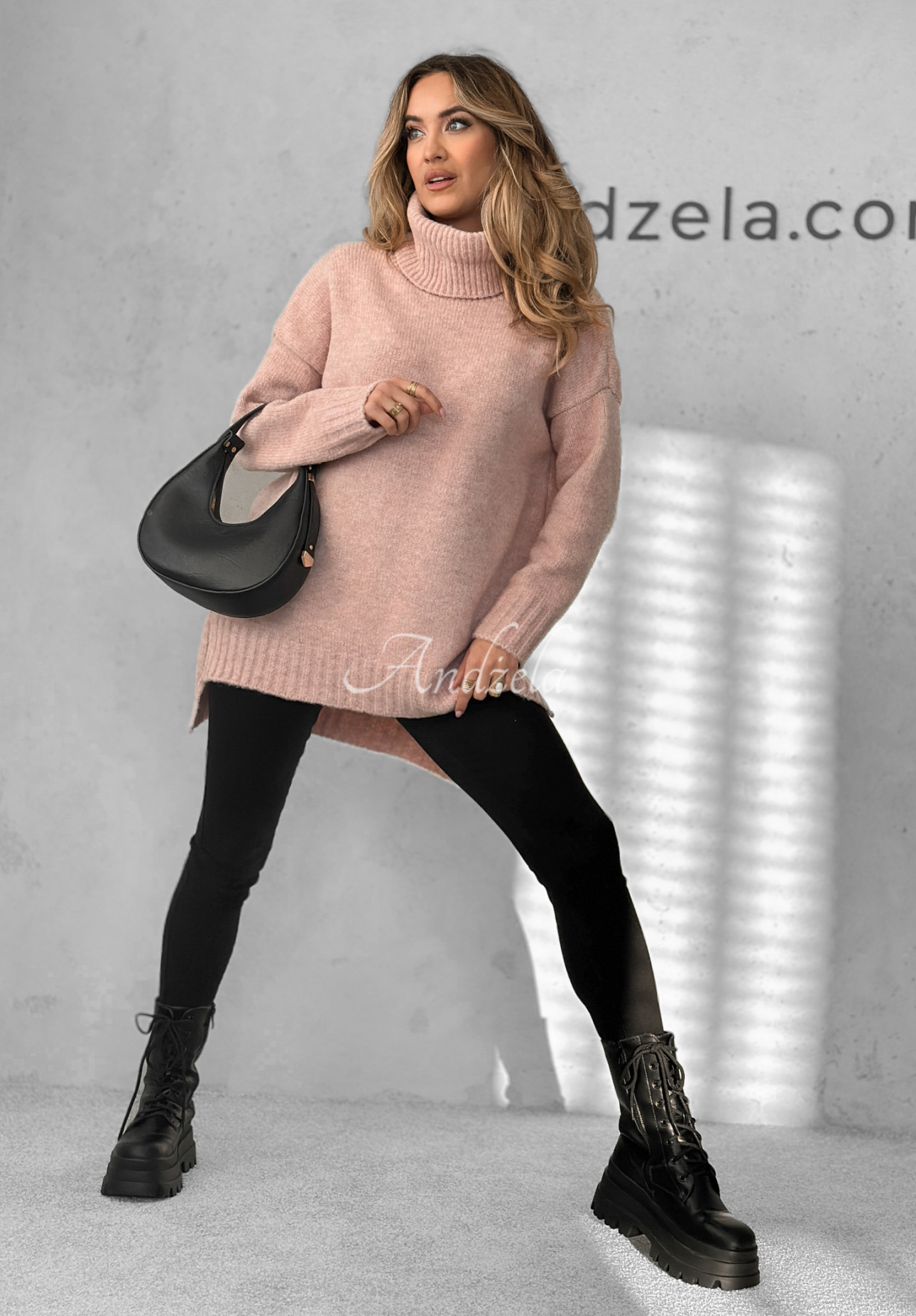 Oversize sweater with turtleneck Benin powder pink