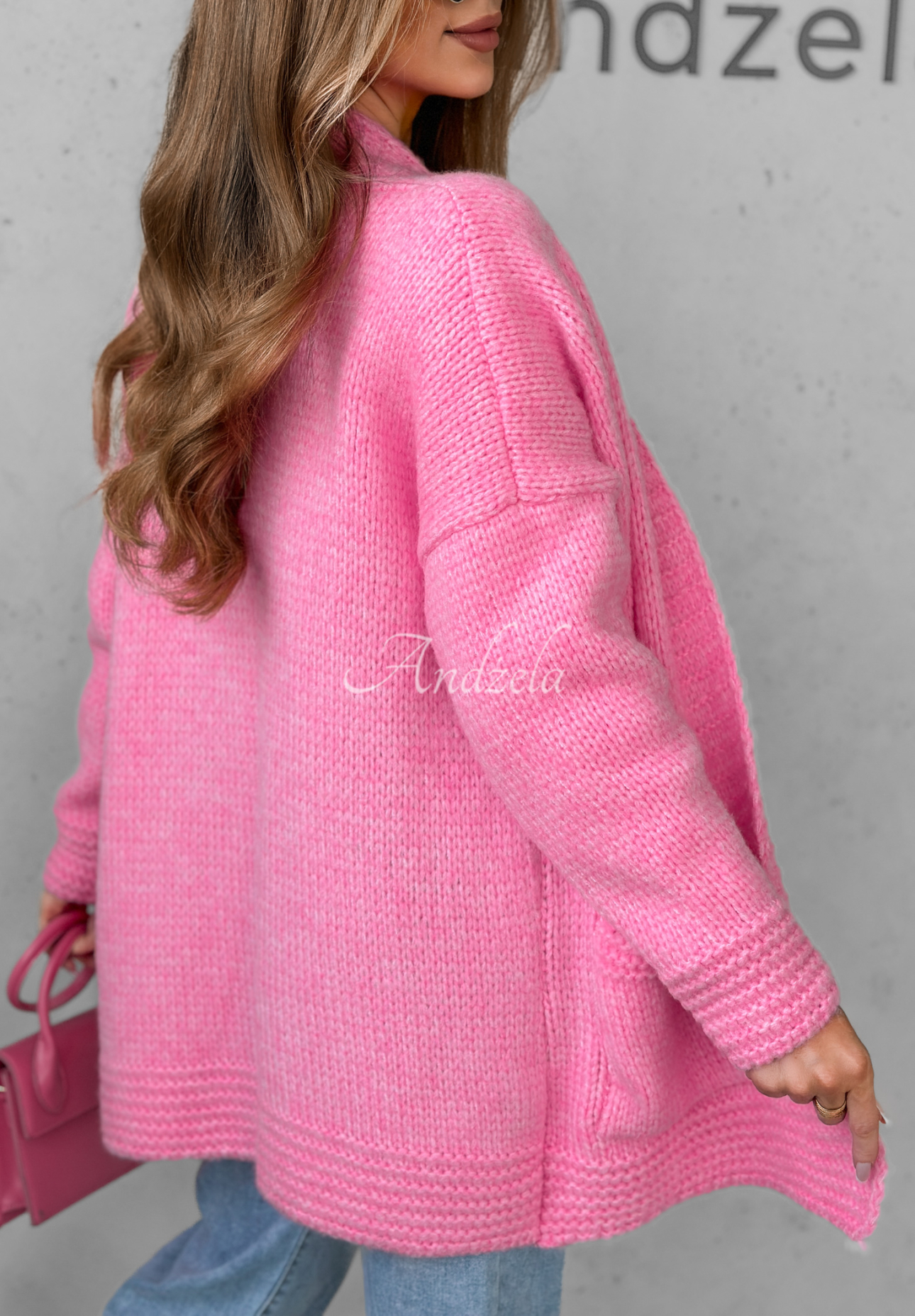 Short oversize cardigan Cozy Drape pink