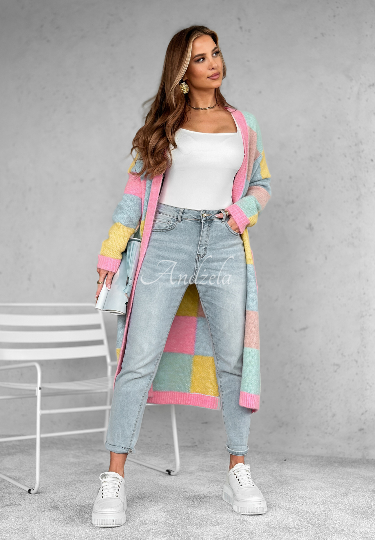 Spodnie jeansowe loose fit Reveal It jasnoniebieskie