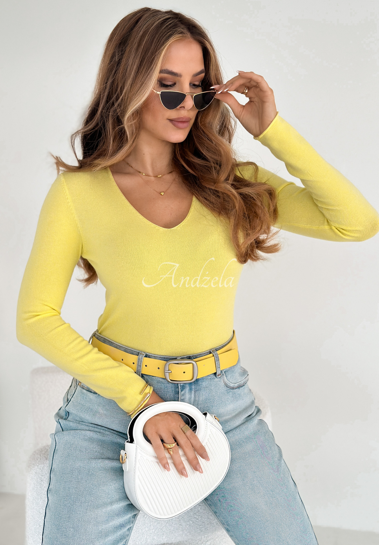 Lekki sweter z wiskozą Selavi jasnożółty