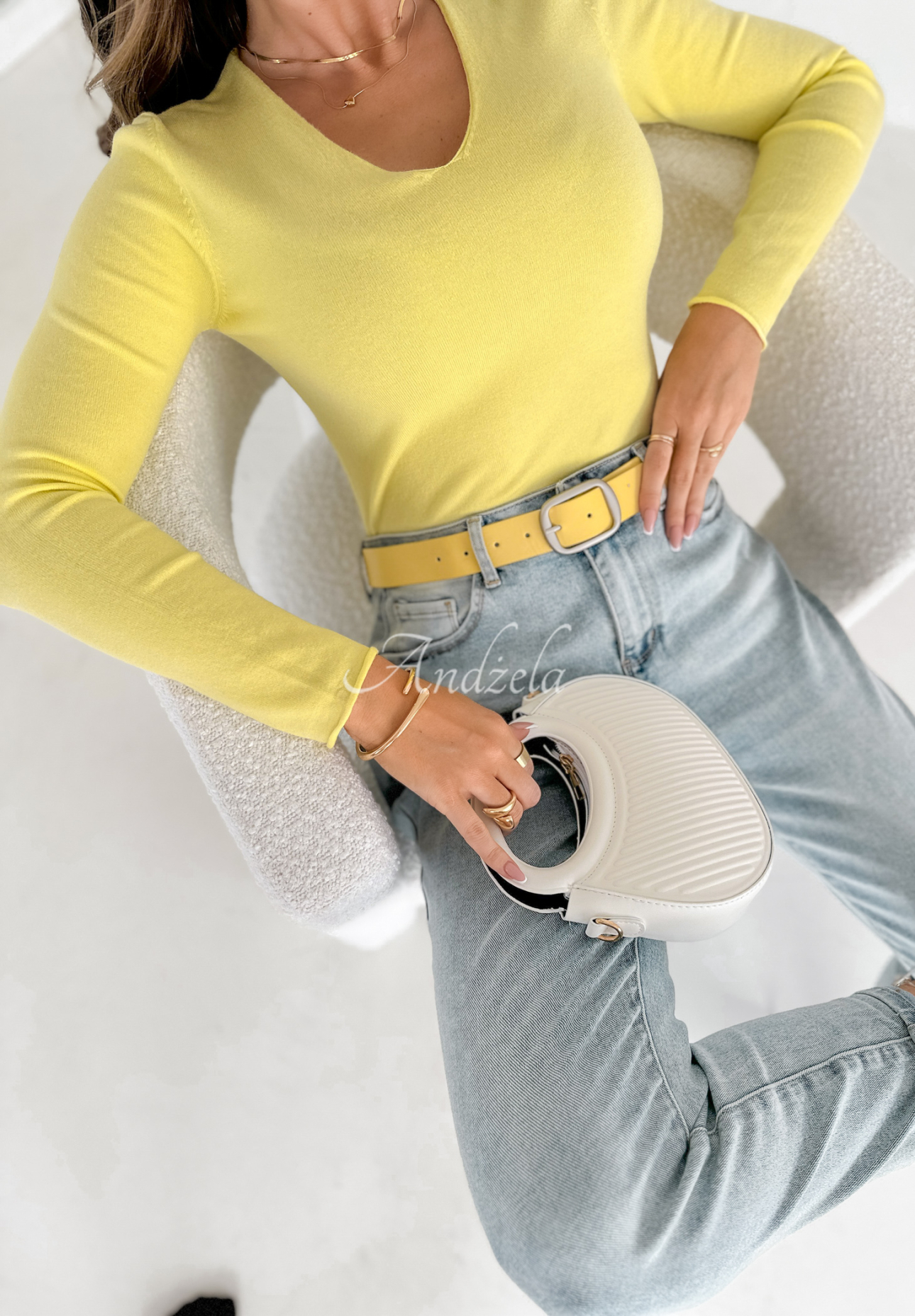 Lekki sweter z wiskozą Selavi jasnożółty