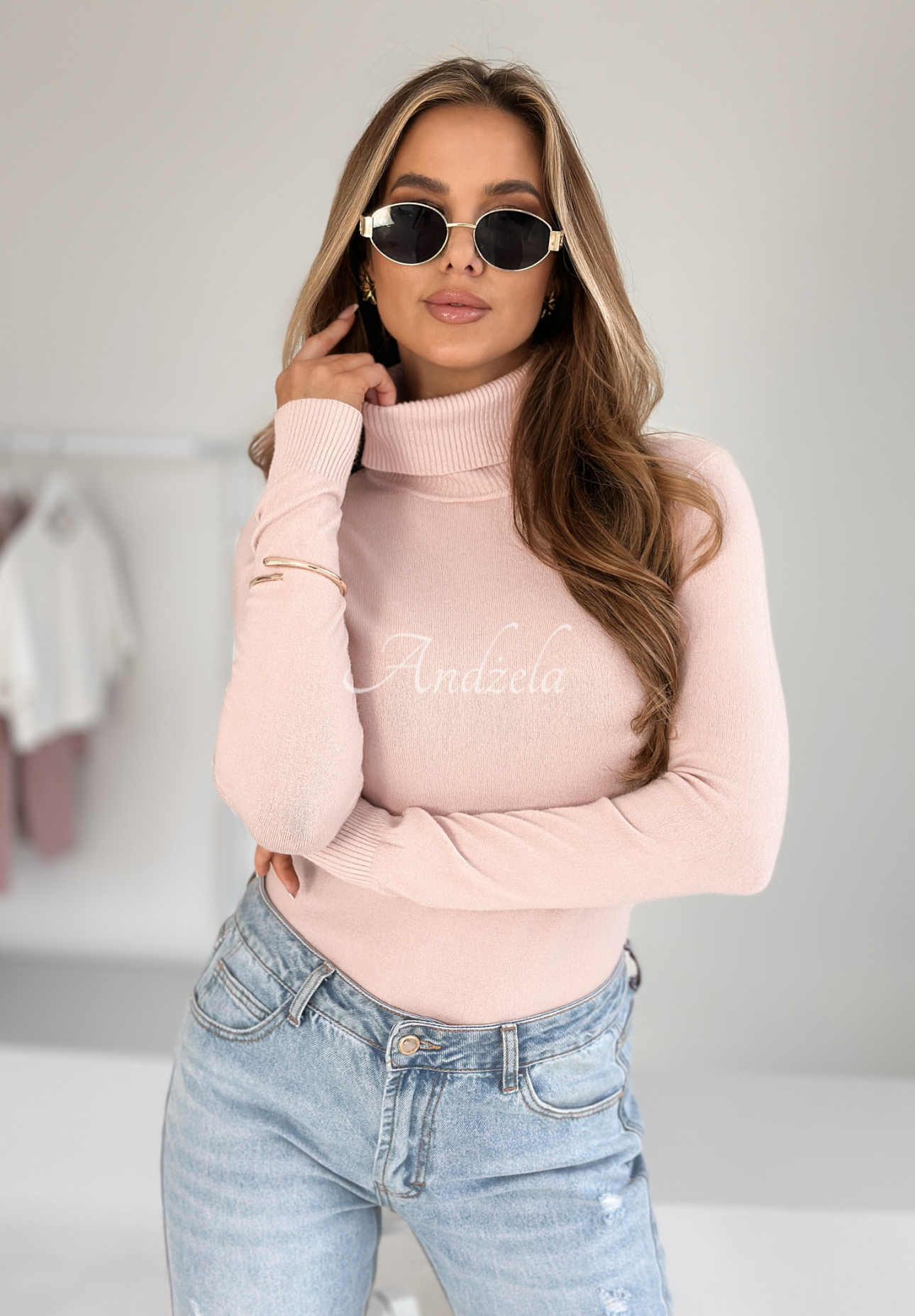 Fitted turtleneck sweater Solange powder pink