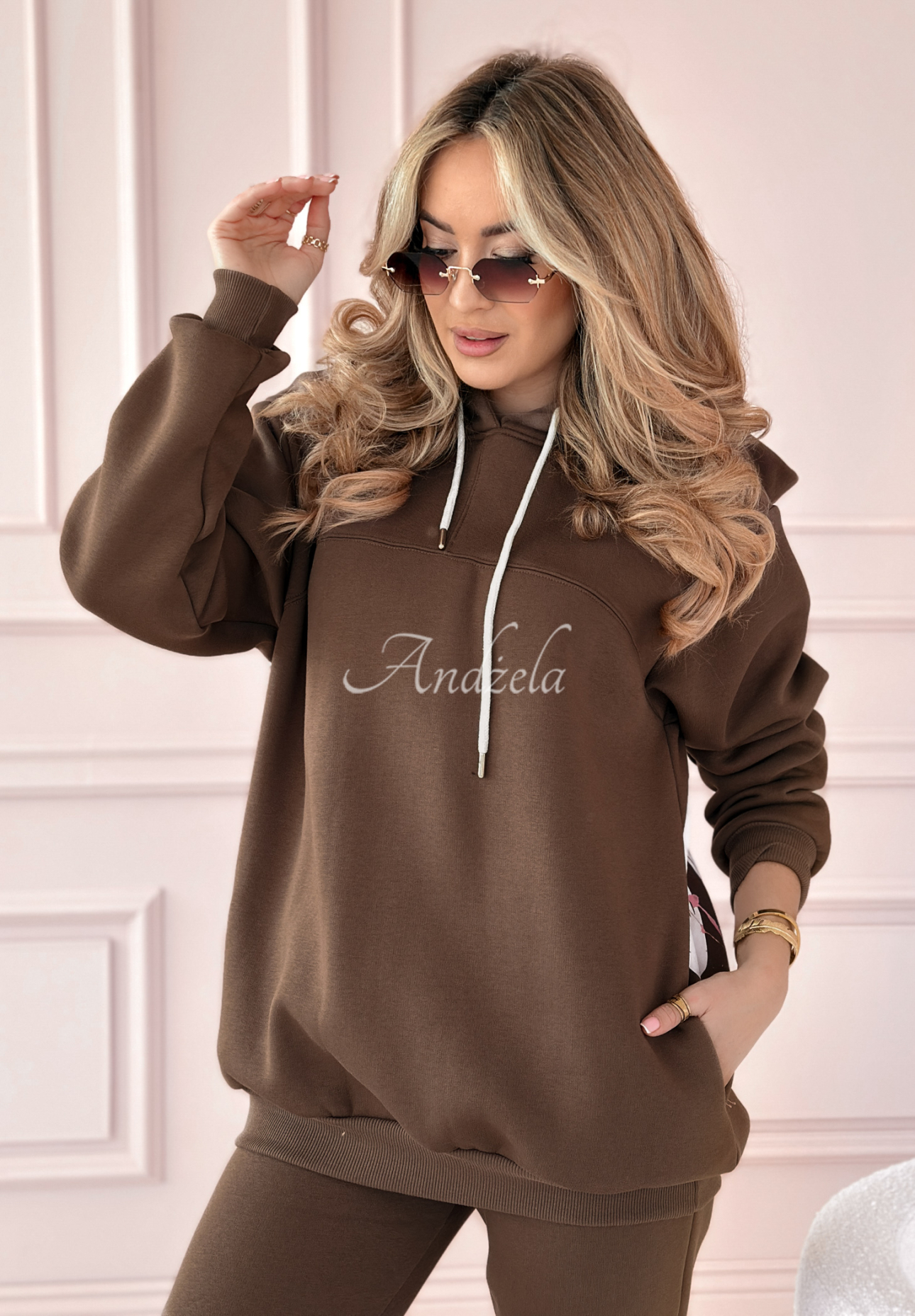 Outstand printed tracksuit set chocolate