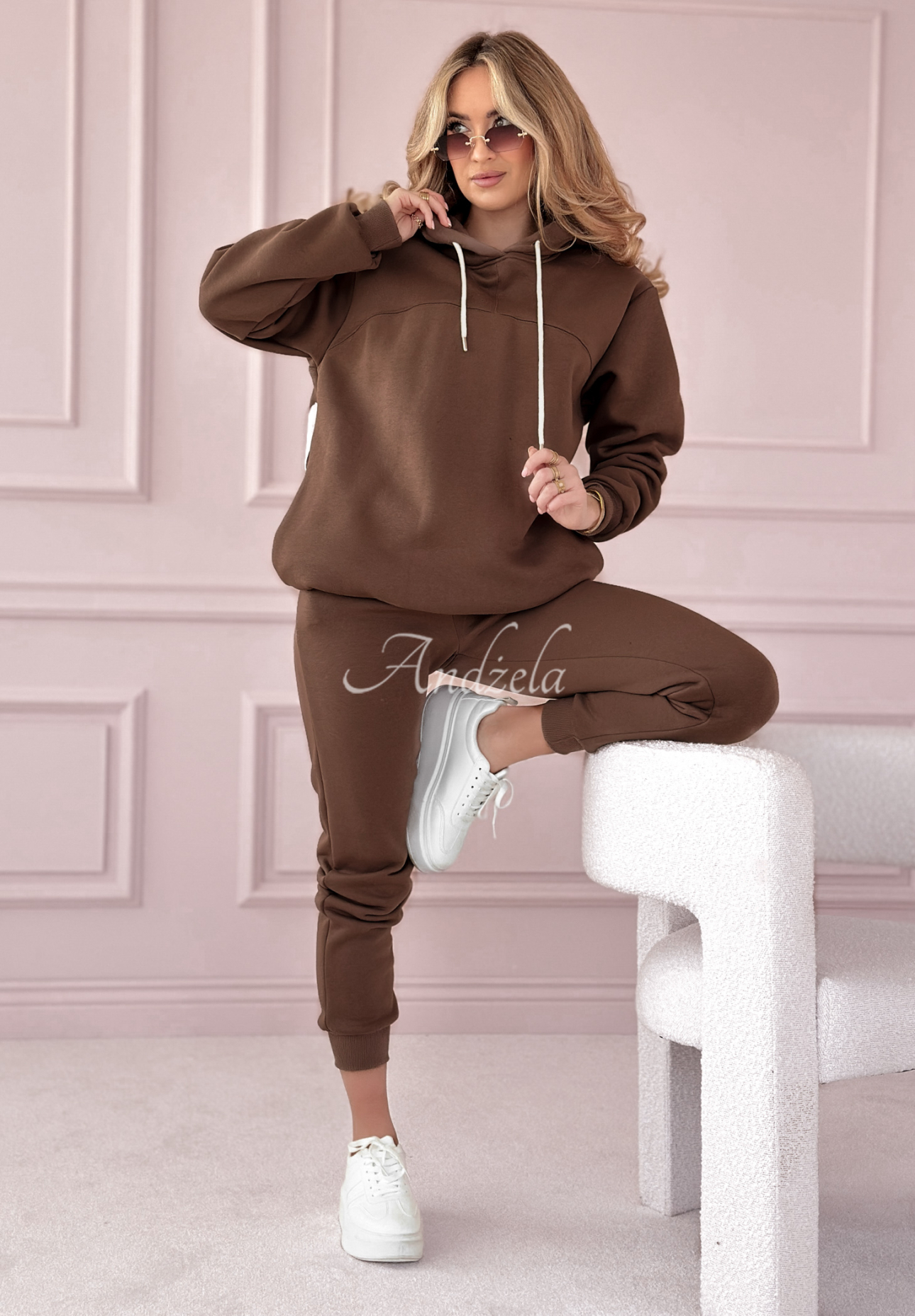 Outstand printed tracksuit set chocolate