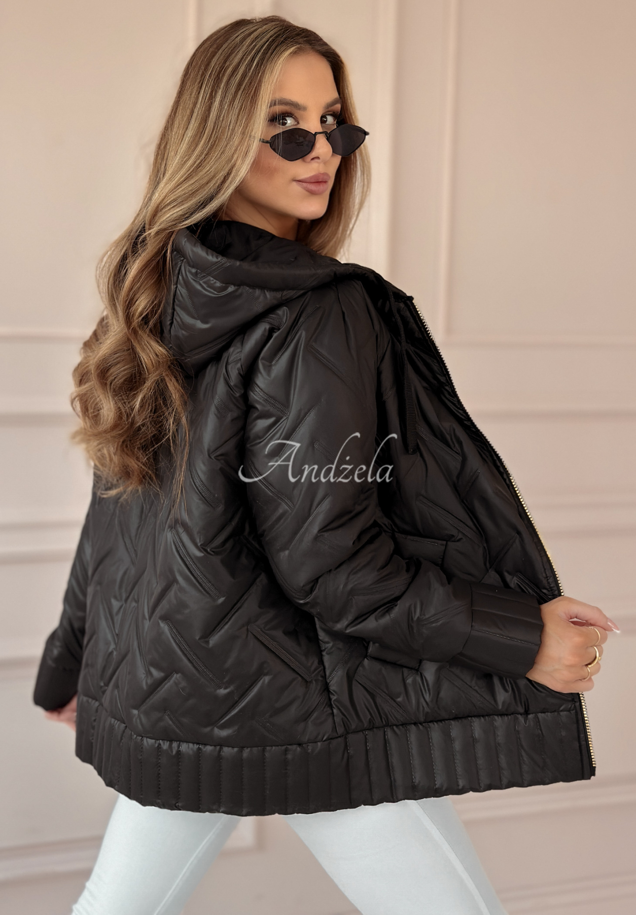Quilted hooded jacket See You There black