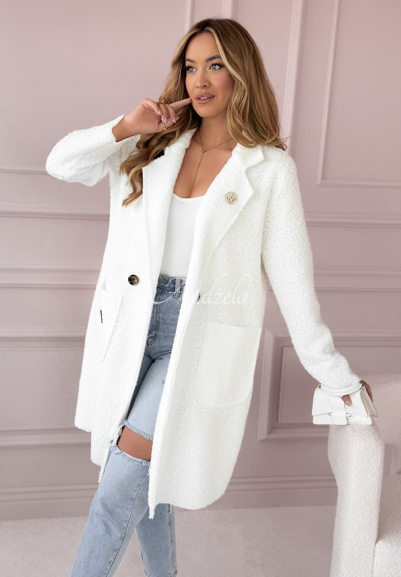 Long coat with pockets Know The Truth white