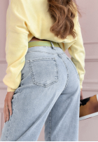 Spodnie jeansowe mom fit z paskiem For A While niebieskie