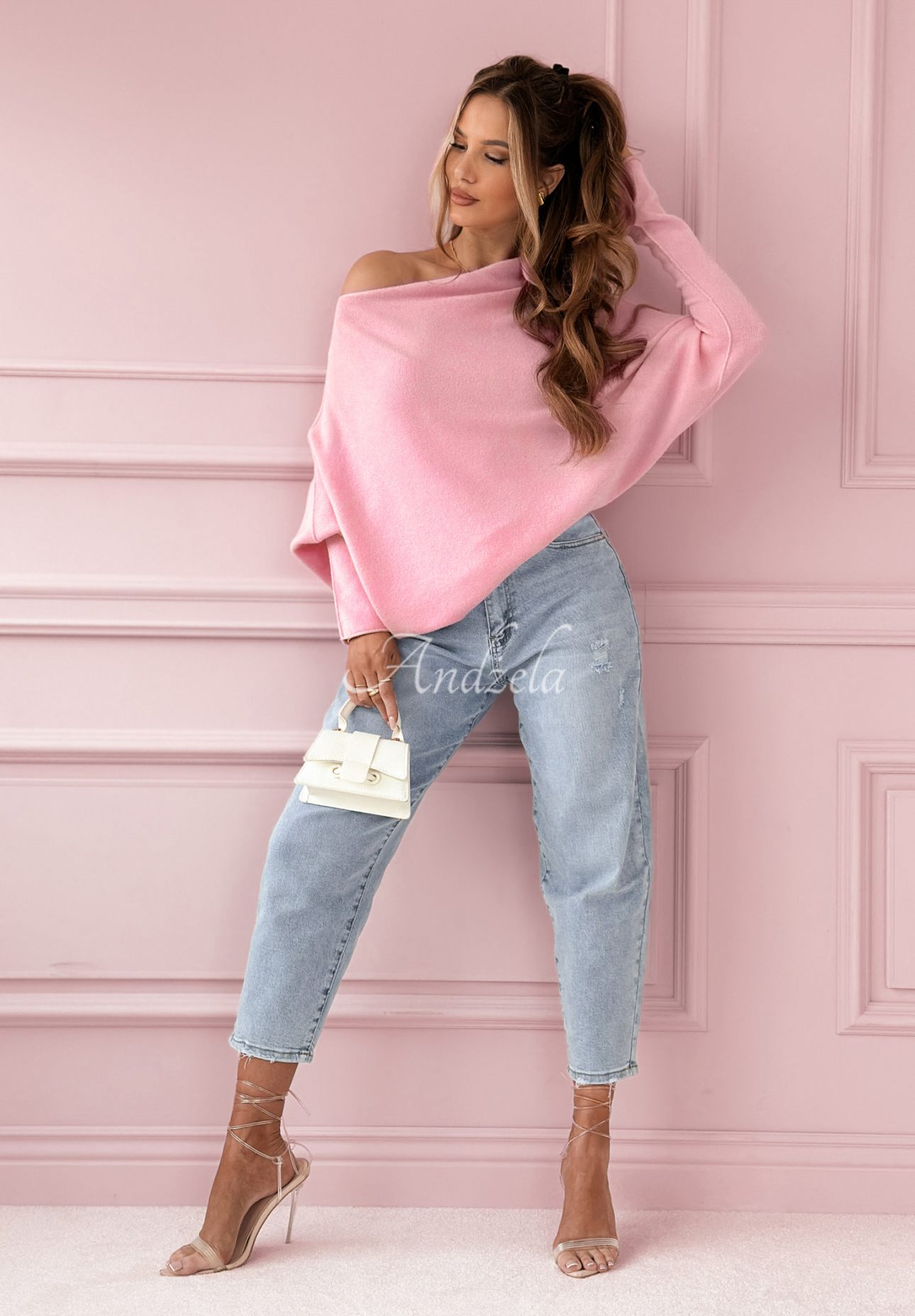 Sweter oversize z wiskozą Found Each Other różowy