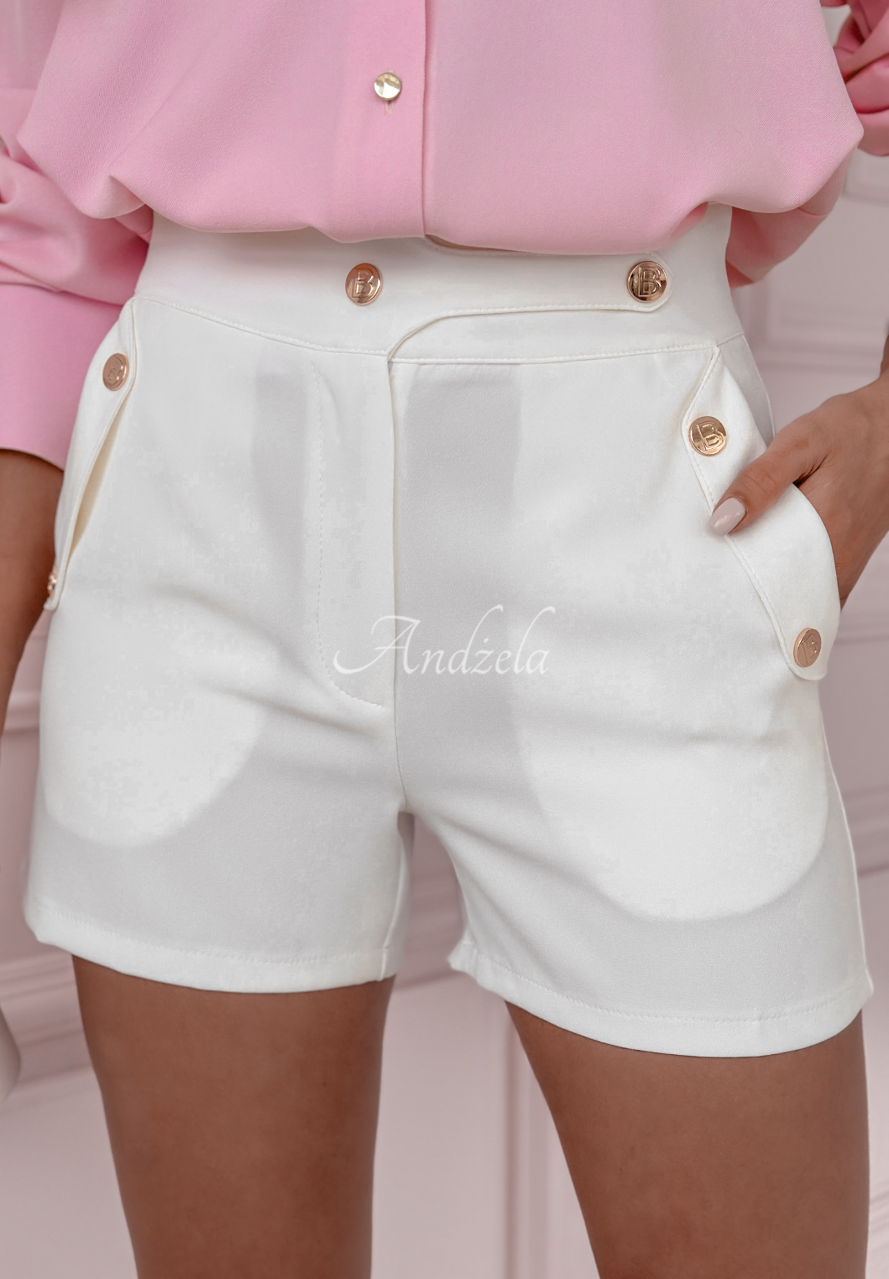 Short Shorts by The Female ecru