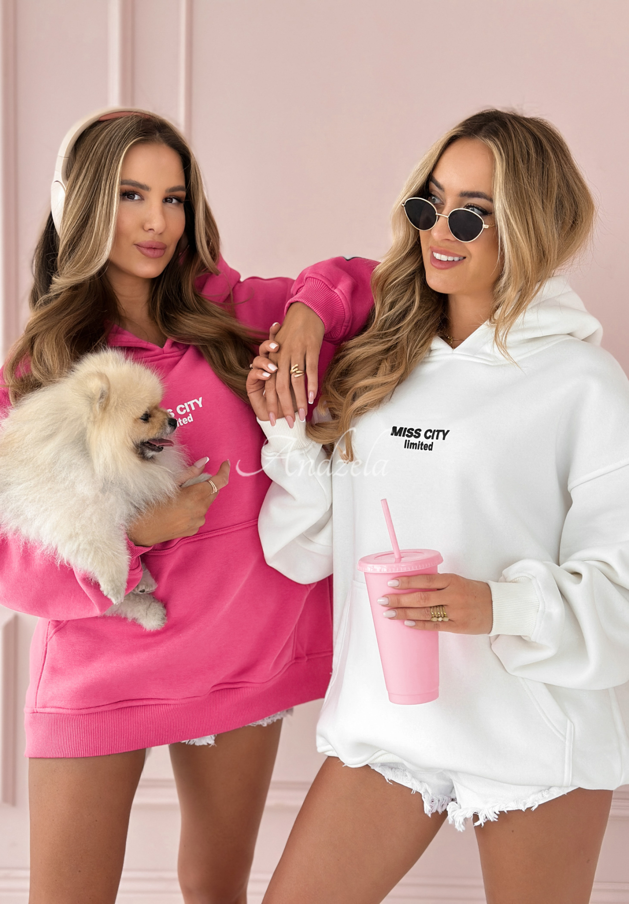 MC Pool Party printed sweatshirt ecru