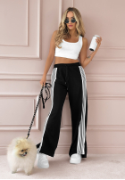 Spodnie dresowe z lampasami MC Actively czarne