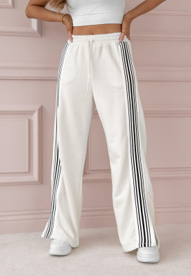 MC Actively ecru sweatpants with stripes