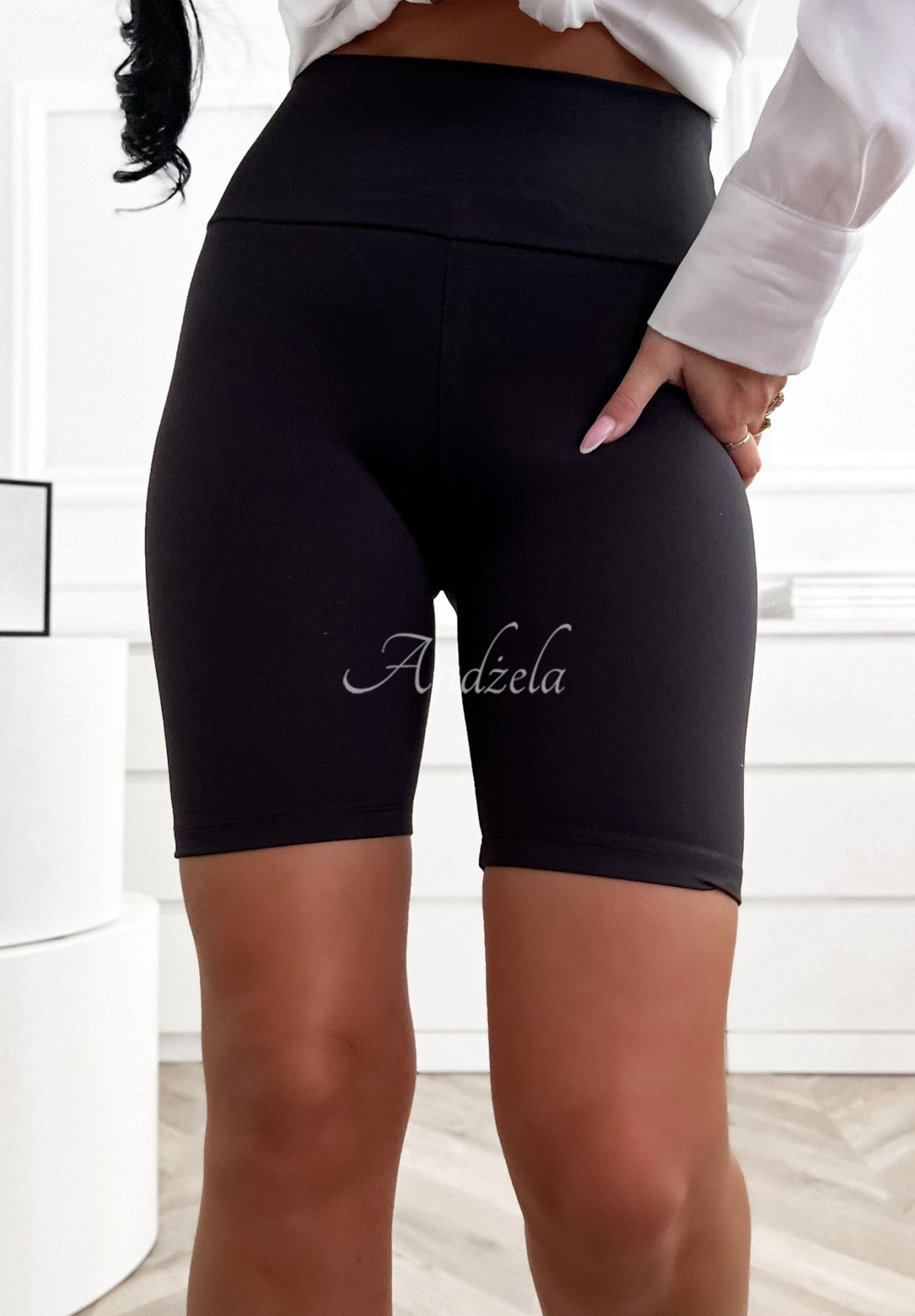 Move Your Body black cyclists