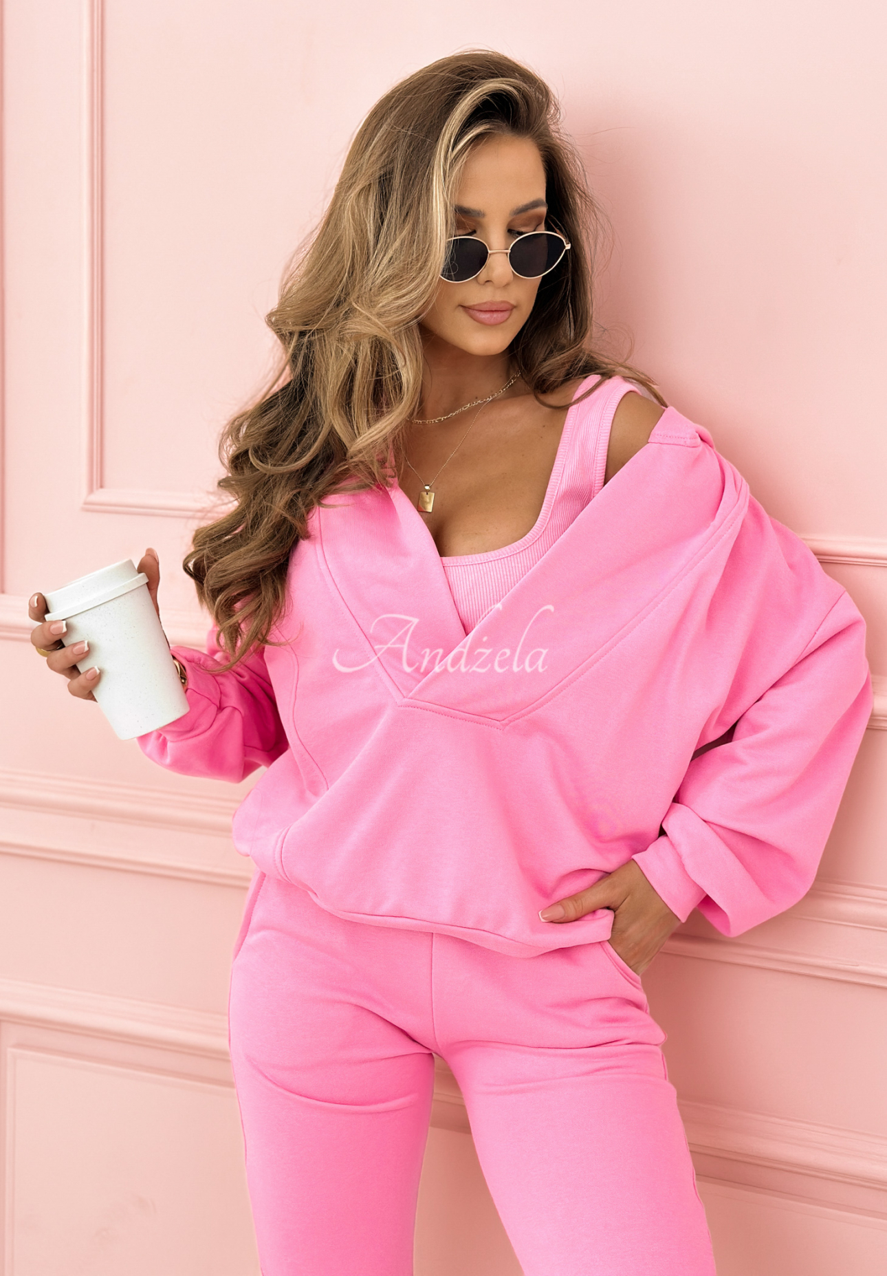 Sweatsuit set 3in1 sweatshirt, top and pants Chillout Emporium pink