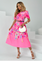 Kwiecista sukienka z paskiem Remember Darling różowa
