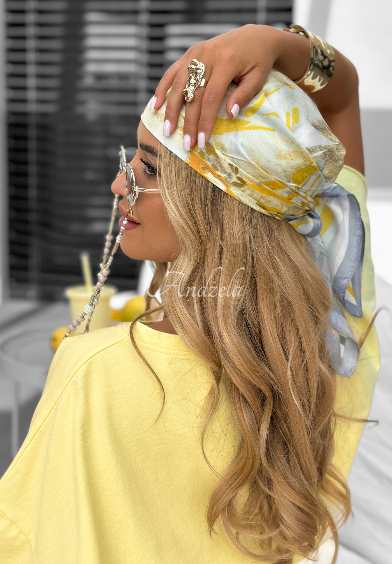 Artistic Soul yellow-gray patterned scarf